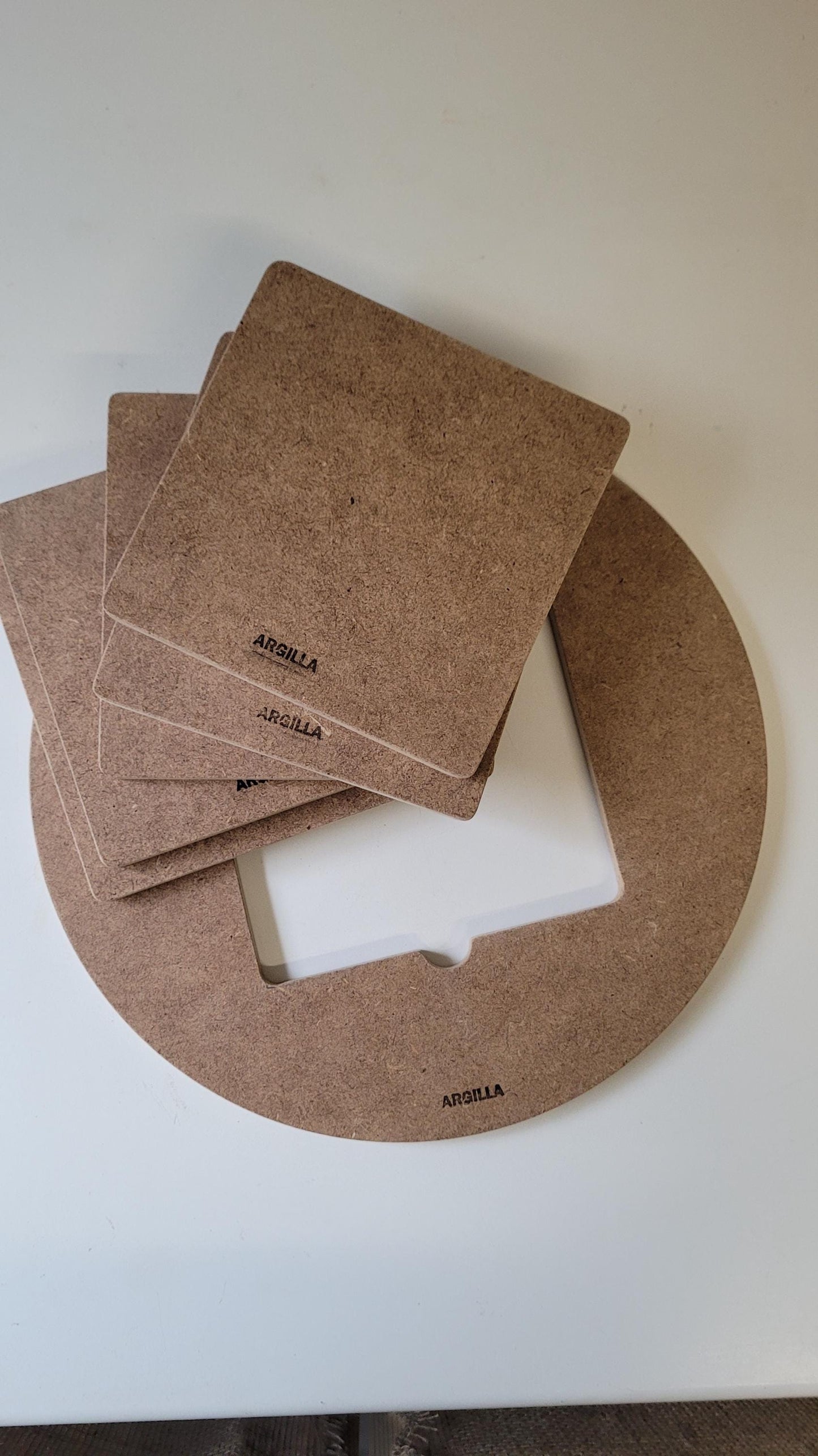 Système de rondeaux à inserts — 1 Rondeau ajouré (Ø 30cm) + 5 Inserts Carrés — MDF Hydrofuge